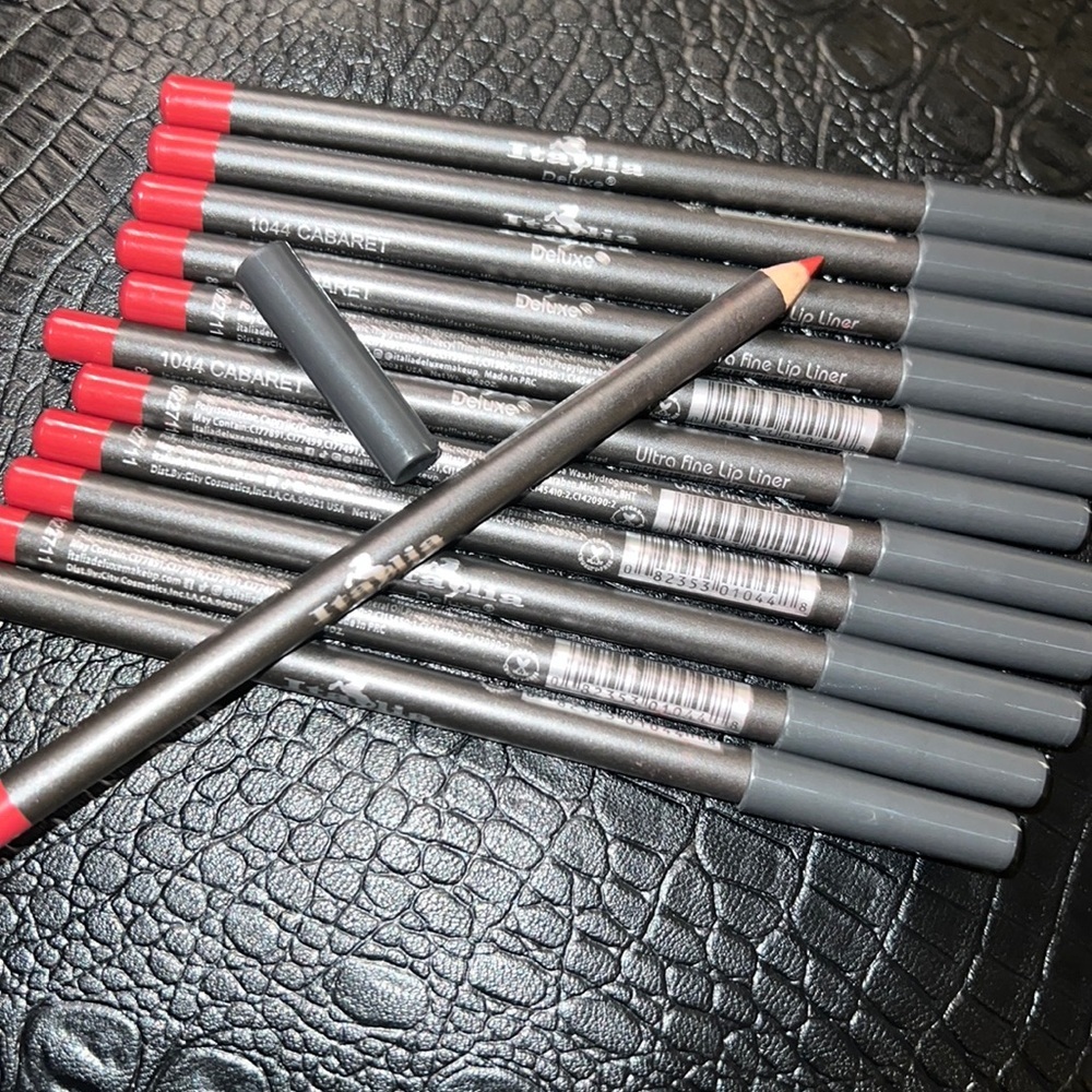 Italia Deluxe lip liner 1044‎ cabaret